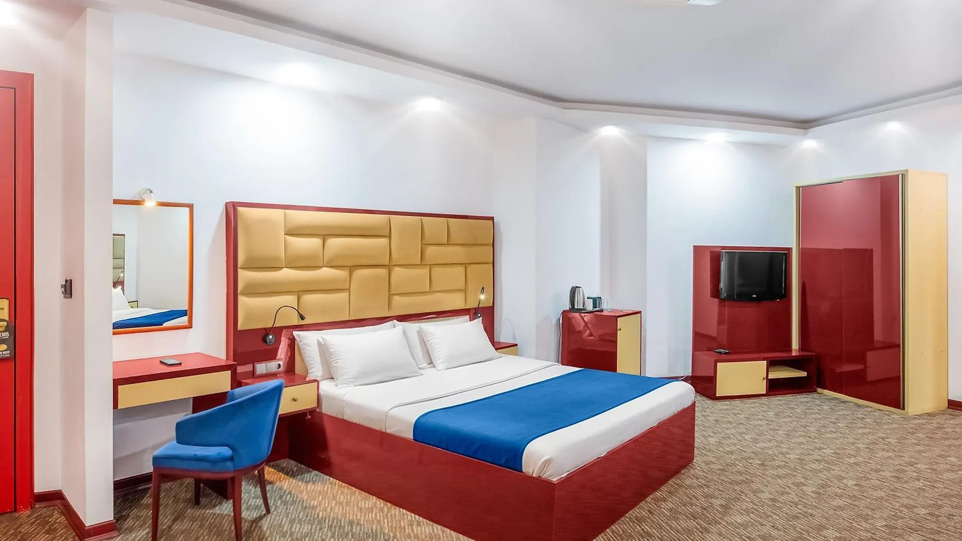 Denis Hotel Тбилиси